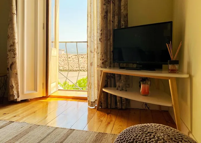 Casa D'avo ميراندا دو كورفو