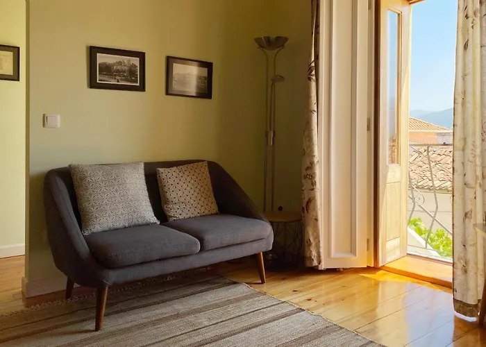 Casa D'avo ميراندا دو كورفو